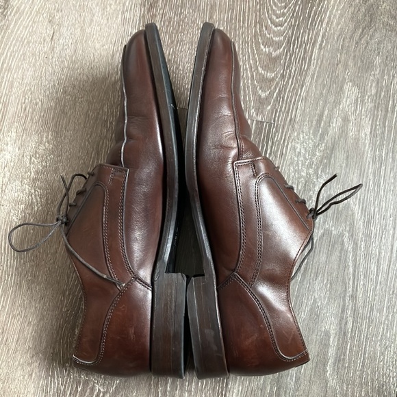 Allen Edmonds - Picture 10 of 17